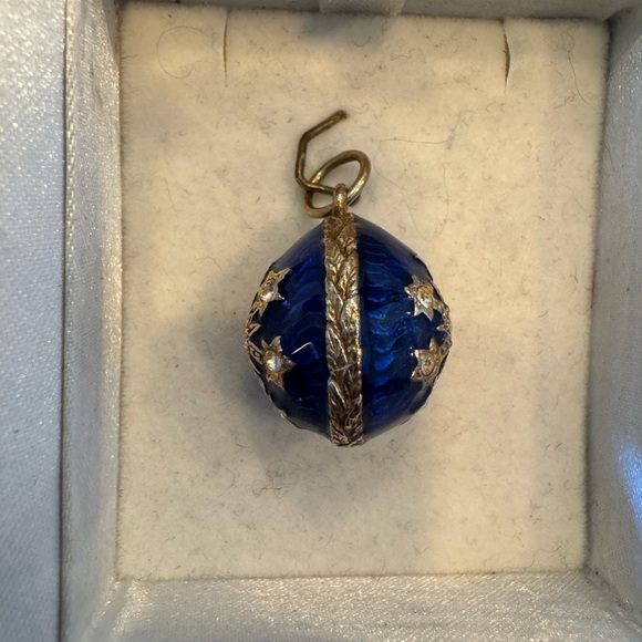 Vintage Royal Blue Fabergé Egg with Snowflake - Picture 3 of 3